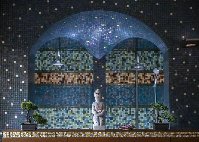 酒店 Erla Boutique 4*