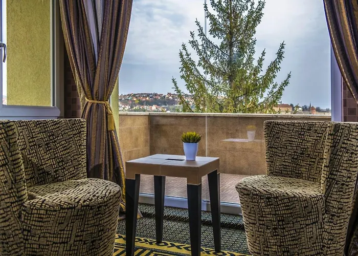 酒店 Erla Boutique 埃格尔