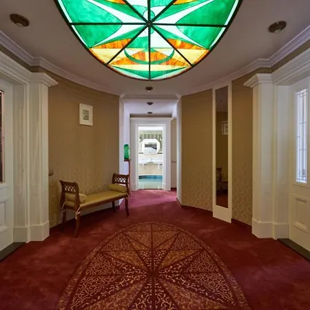 Erla Boutique Эгер