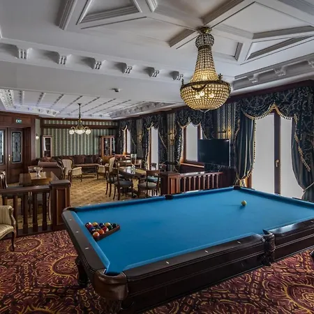 Erla Boutique 4* Эгер