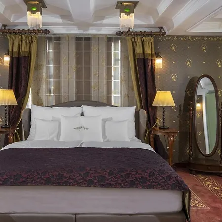 Erla Boutique 4*