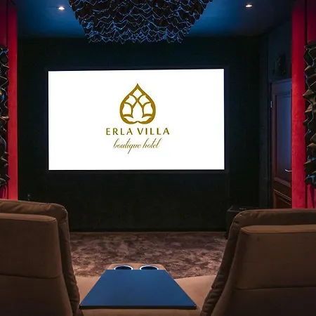 Erla Boutique ホテル エゲル