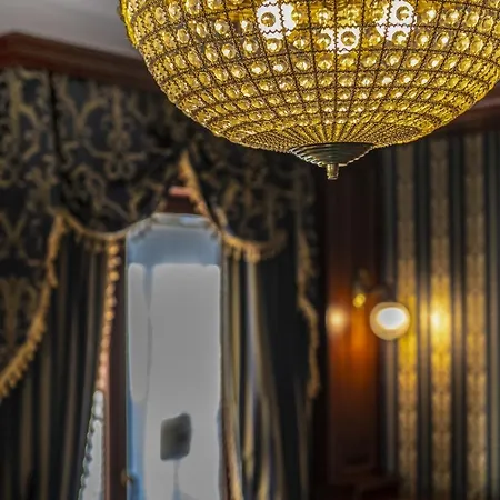 Erla Boutique 4*