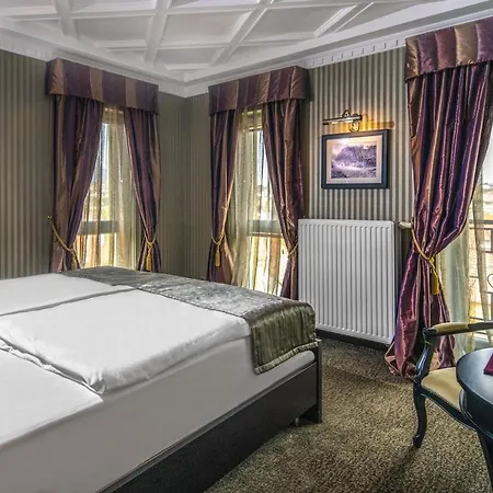 Отель Erla Boutique Эгер