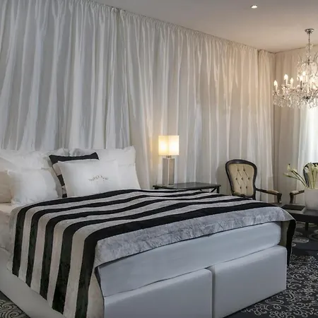 Erla Boutique Отель Эгер