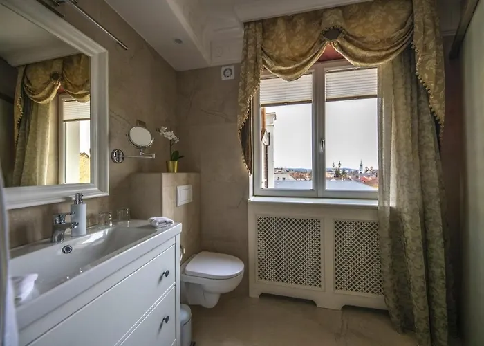 Erla Boutique 4* Eger